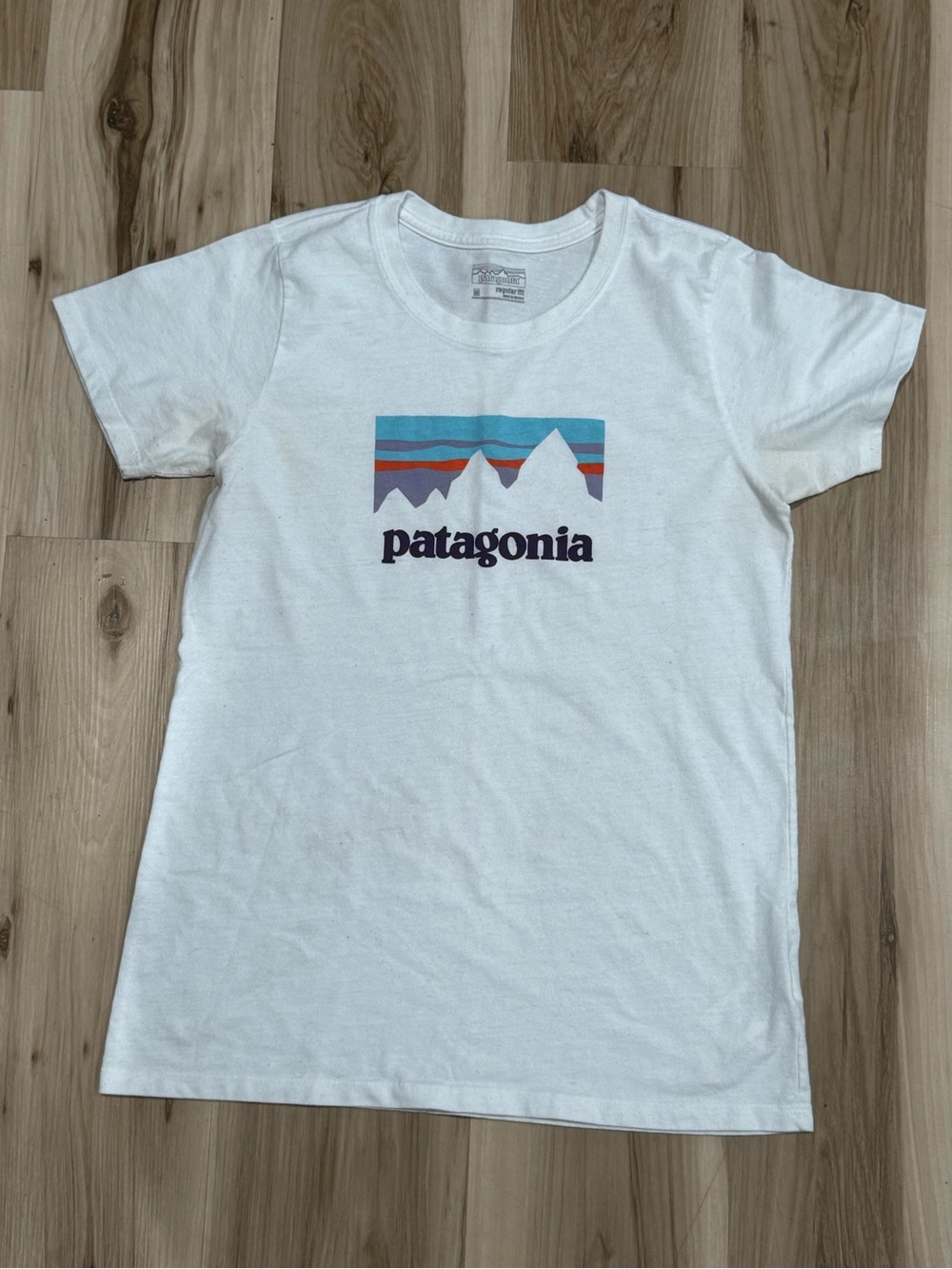 Patagonia Regular Fit Short Sleeve Shirt Men’s Medium